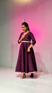 37K views · 34K reactions | Can’t wait to share my performance of the beautiful choreography by @pratiksha2107 dii on “Nigahein Milane Ko Jee Chahta Hai”!珞❤️ She is teaching this exact choreography on the 30th Nov sunday 7-9pm at @xlnc_studio! Don’t miss the Chance to learn from her 易 @pratiksha2107 dii❤️  @xlnc_studio  @pratiksha2107 dii #nigaheinmilanekojeechahtahai #dancer #expression | ShriMayi | Facebook