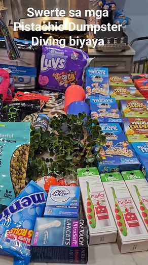 Abangan ang ating full video po Dumpster Diving #divingstar | Diving Star Zone