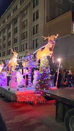 2K views · 37 reactions | Santa Clause Parade 2025 Winnipeg, MB | Northern Traveler | Facebook