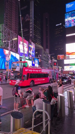 Night Walk in Times Square NYC🗽🇺🇸 | 4K Walk NYC #NYCvibes #timessquare #nyc #manhattan #nightvibes