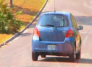 Who Else LOVES SPOOK HILL in Lake Wales!??! ☠️🧡👻 The mystery of Spook Hill has fascinated generations. Cars parked at the bottom of the hill will defy gravity and seemingly roll uphill. This Hill in Lake Wales, Florida is a magnetic hill or “gravity hill.” Gravity hills can be found all over the world, and continue to spur folklore and curiosity as cars appear to roll up hill when placed in neutral. Not only is it one of the country’s oldest known gravity hills, it is also the only known magne