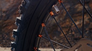 2.9K views · 86 reactions | Nuova gamma EXC 2022: ancora una volta si conferma come l’offerta di moto da Enduro da competizione più completa e performante disponibile oggi sul mercato. Scoprila su: https://www.ktm.com/it-it/models/enduro.html | KTM ITALY | Facebook