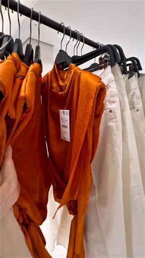 💥 ZARA has done it again… this orange blouse is 🔥 (spring 2026) 💥