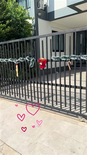 วันนี้มีคนใจดีเอาของกินมามาห้อยไว้ให้อีกแล้ว ข้าวเหนียวทุเรียนน้ำกะทิของโปรดพี่เลย🥰🥰🥰 ขอบคุณน้องสาวที่ใจดีน๊าาา@ฝ้ายฝ้าย อัญชลีพร