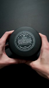 Verwandle deine Ideen in etwas, das du festhalten können. Egal, ob es sich um Etiketten für dein Geschäft oder um Aufkleber für dein Chaos handelt - mach es real, mach es klebrig. | StickerApp