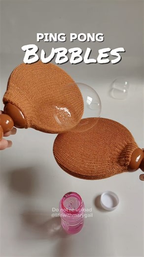 Catch the bubbles 🍃 good for parent-child interaction, games for family gatherings etc. #toysforkids #bubbletoy #bubbles #pingpong #tiktokfinds #TikTokMadeMeBuyIt