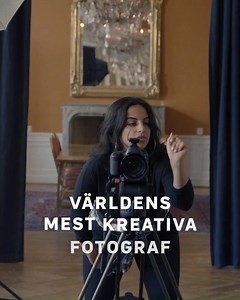 Snart dags för den årliga julfotograferingen på jobbet? 📸 Dips 👉 www.svtplay.se/dips | SVT