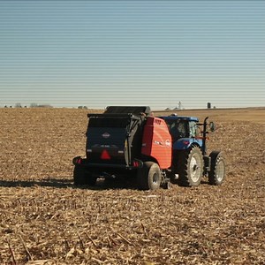 The industry-leading, 4-second tailgate cycle time of the KUHN VB 560 5x6 round baler has to be seen to be believed! ⏱️ #KUHN #InvestinQuality Learn more about the VB 560 at: https://bit.ly/2UGgpjm. | Kuhn North America