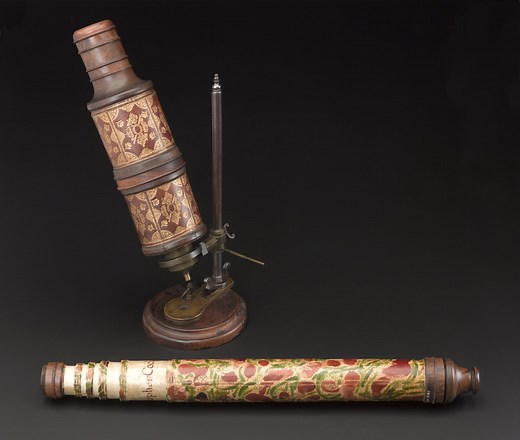 Robert Hooke type microscope and accessory | Science Museum Group Collection