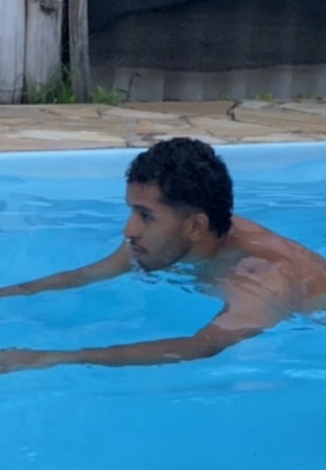 Minsina nadar nicki minaj swimming #nickiminaj #fy