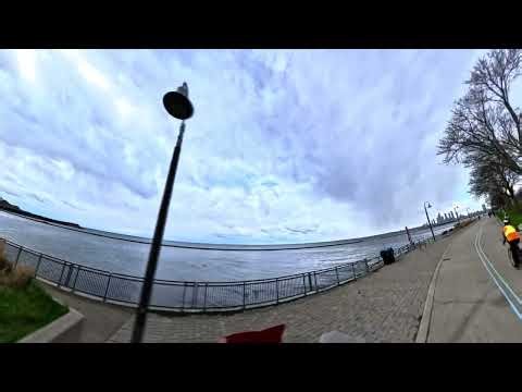 Toronto Loop Ride - 03 - along mgt to humber