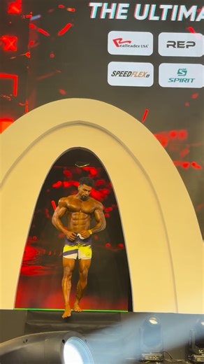 Sheru Classic on Instagram: "@ifbbpro_harvinder takes the @ifbb.proshow.india stage with a powerful posing routine, showing impressive control and confidence. 💪 #ihff #sheruclassic"