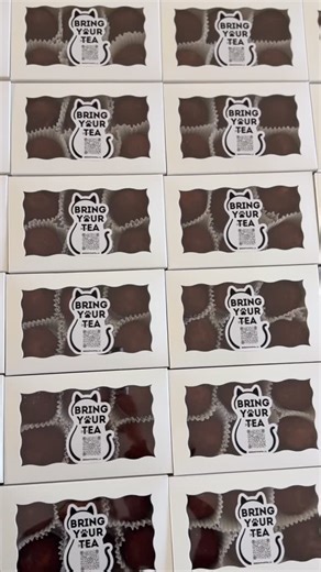 Bring Your Tea on Instagram: "This week’s pickups are open! 🧆🤎 Dubai Choco Balls (두쫀쿠) are now available for preorder on our website! 📦 All orders must be placed through our site. 📆 Pickup Schedule · Sun 1/18 Irvine · 10:00 AM 📍 4820 Irvine Blvd (Chase Bank parking lot) Buena Park · 12:00 PM 📍 7570 Orangethorpe Ave (Wendy’s parking lot) Torrance · 5:00 PM 📍 24412 Hawthorne Blvd (Lox of Bagels parking lot) K-Town (LA) · 7:00 PM 📍 3250 W Olympic Blvd (Olympic Galleria rooftop parking) 🔗 V