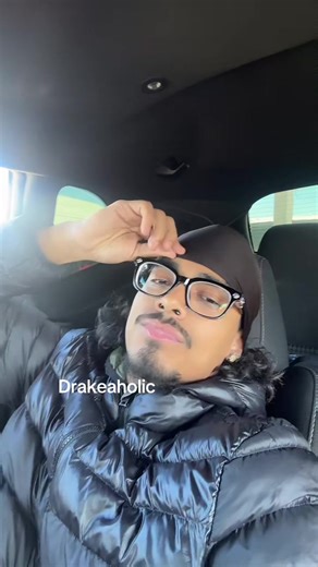 Drake slides on anything he’s on #fyp #drake #music