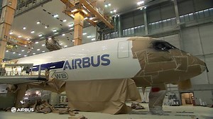 And now for a lick of paint… Watch the #A350-1000 transform into a vision of beauty. First flight scheduled on Thursday November 24 (weather permitting), get ready! #A350FF | Airbus