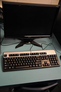 Deer Path PTO Purchases New Computer Lab