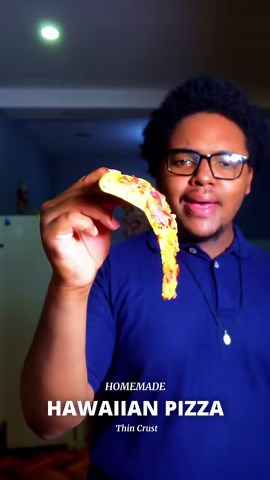 What makes this homemade Hawaiian pizza so much better