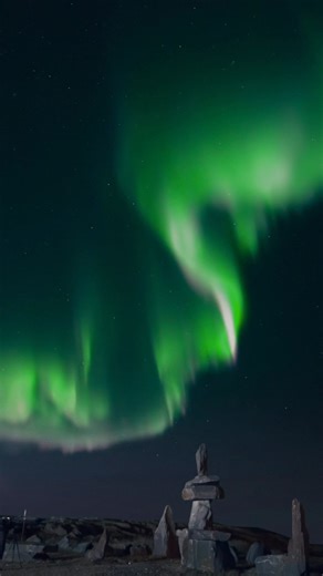 I guess you could say the northern lights in Canada are just super friendly. | Canada Keep Exploring