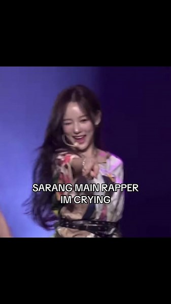 her rap in lovesick girls😍 #izna #ryusarang