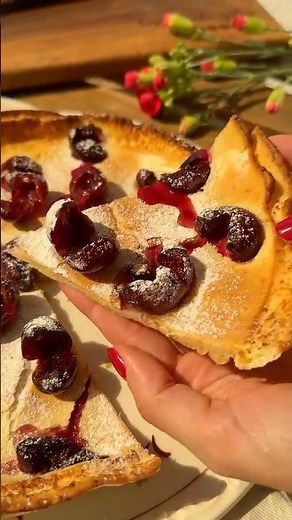 Clatita pufoasa la cuptor cu cirese • reteta Bucataria Lidl