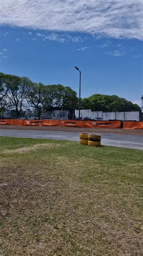 38K views · 454 reactions | ️ Situación extrema la que vivimos en el Kartódromo de Buenos Aires | Curva 1 KART | Facebook