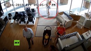 #Video -Mujer roba carriola y olvida a su hijo en la tienda en Nueva Jersey | Agencia de Noticias México