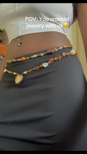 Shop @ altgal0re for jewelry, you will never be disappointed 😚 #tiktokkenya #altgal0re #waistbeadskenya #waistbeads #bracelets #fyp #beadedjewelry