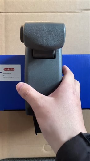 Truckshine Truck Parts on Instagram: "9432601509。 I am Mirko ， supply truck electrical parts from china! Volvo Man Scania Benz Iveco Renault If you need catalog, I will send you! Good price and good quality! Whatsapp ： +8615869680380 Wechat：15869680380"