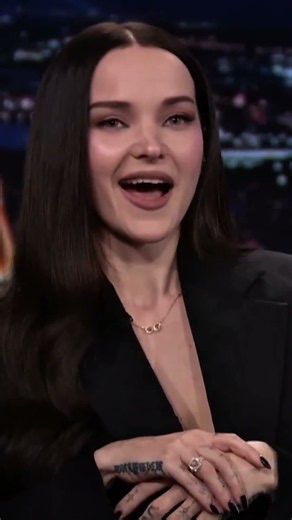 Dove Cameron Reveals How Damiano David Proposed to Her 🥹💍#dovecameron #damianodavid #propose #shorts