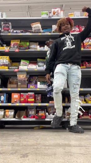 1.5K views · 60 reactions | STACK UP THE LEGOS 勞 (Follow {Trey Wavy} for more!) give ⭐️’s if you like! #treywavy #tr3ywavy #reels  #FacebookReelsContest | Trey Wavy | Facebook