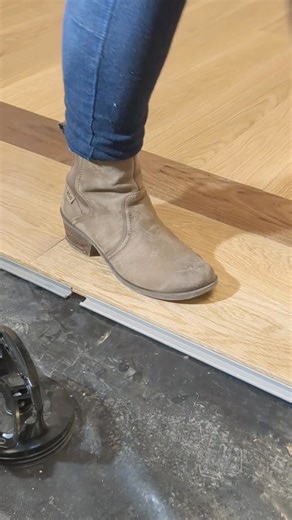 No glue. No nails. Just confidence. 👏 Snap into December with a floor you can install yourself. Watch the power of simple design. No glue. No nails. Just confidence. 👏 Snap into December with a floor you can install yourself — beautifully, easily, and sustainably. #SnapIntoSteller #DIYFlooring #StellerFloors #WoodFloorGoals #NoGlueNoNails #JustConfidence #SnapIntoDecember #SimpleDesignPower #DIYFlooring #EasyInstall #SustainableLiving #EcoHome #HomeUpgrade #YouGotThis #DoItYourself #ConfidentD