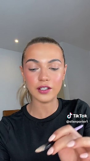 Concealer tutorial for beginners #howtoconceal #makeupforbeginners #makeuphack #concealerhack #concealer