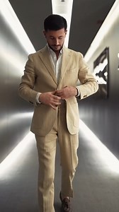 Elevate your business casual look with a classic Beige suit. Timeless and sophisticated, it's the perfect choice for making a stylish impression in the office and beyond. #Hollomen #Suits #Mensfashion #Menstyle #BusinessCasual #ClassicStyle | hollo_men