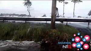 Al parecer está cerrado el paso por Caldera por el alto oleaje. #Sucesos #noticiaslagaritacr | Noticias La Garita Costa Rica