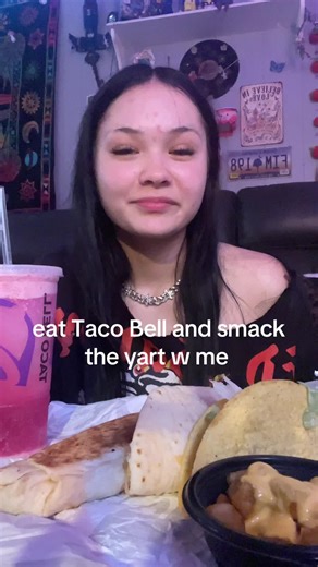 Taco Bell Mukbang: Quick Eating Challenge