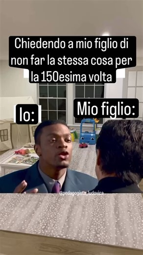 Dott.ssa Ludovica Grottanelli | Pedagogista • Edu Perinatale on Instagram: "Pronti per le vacanze di Natale e la respirazione a pieni polmoni? 🎄 🤣 “Glielo ho detto 150 volte… e lui ride.” Succede più spesso di quanto pensiamo. E no, non è provocazione. 📌 Cosa dice la pedagogia (e la ricerca): – Nei primi anni di vita il cervello è immaturo sul piano dell’autoregolazione (Siegel, 2012). – La ripetizione verbale senza mediazione non costruisce il limite, ma aumenta l’attivazione emotiva (Shonko