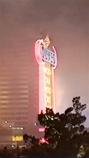 333K views · 10K reactions | Dunes implosion, 10/27/93 | Vintage Las Vegas | Facebook