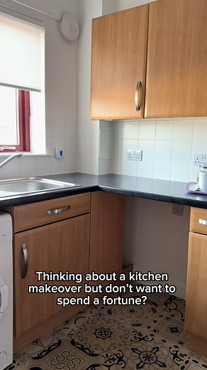 🔷 Thinking about a kitchen makeover but don’t want to spend a fortune? Kitchen wrapping is the game changer! Transform your old cupboards with a fresh, modern look in just one day no mess, no hassle. Choose from hundreds of wrap styles gloss, matte, marble, wood, and more! It’s fast, affordable, and looks brand new. Ready for your dream kitchen? Message us today! 🔷 📩 DM us today for a free quote and make your dream kitchen a reality or Get in touch for a free quote via link below ⬇️ 🏡🛠️ htt