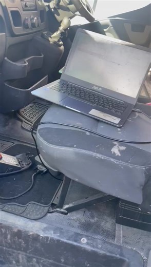 Renault Master 2.3 in today for custom stage one remap and speed...