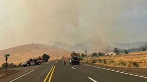 Oregon wildfire updates: Kotek declares state of emergency