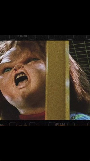 𝗰𝗵𝘂𝗰𝗸𝘆𝗽𝗹𝗮𝗰𝗲 on Instagram: "Damn 😱 #chuckyfans #chucky #childsplay2 #chuckydoll #horror"