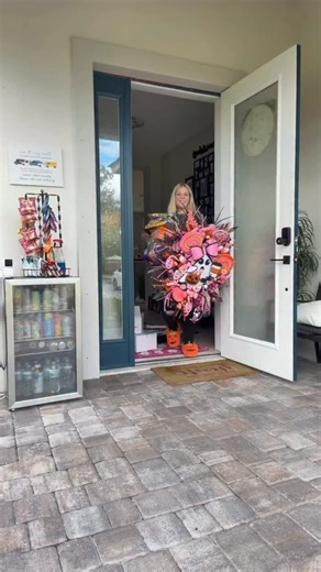 285K views · 51K reactions | Halloween porch reset ￼#snackshack #frontporch #reset #fyp #mamacookie #nunezfamilyrealitytv #halloween | Christine Thornton | Facebook