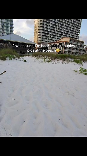 Beach Photography for Couples: Capture Fun Memories