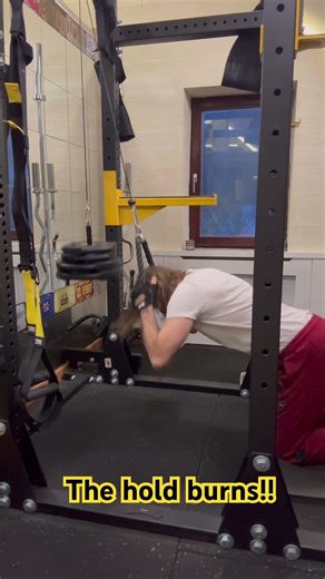 The #1 Secret for DEEP Abs (Cable Crunch Form) 🍫 #strongabs #motivation