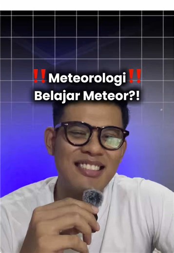 ☄️ “Meteorologi itu belajar meteor ya?” Nooo!! salah kaprah yang sudah terlalu lama beredar. Meteorologi itu bukan belajar batu dari luar angkasa, tapi belajar atmosfer, dinamika udara, pembentukan awan, sampai proses terjadinya hujan & cuaca ekstrem 🌦️ Jurusan ini memang nggak banyak di Indonesia, makanya sering disalahpahami. Padahal perannya penting banget, dari ✈️ penerbangan, 🌊 maritim, sampai 🌾 pertanian. Mulai sekarang kalau dengar kata meteorologi, jangan jawab “oh yang belajar meteor