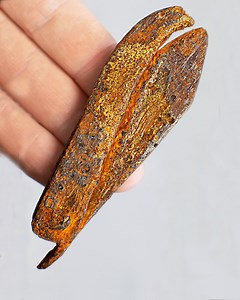 1.1M views · 5.9K reactions | Medieval Rusty Pocket Knife Restoration | DIY & Crafts | Facebook