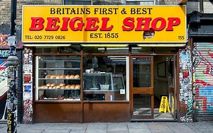 Brick Lane’s iconic ‘yellow’ Beigel Shop has closed unexpectedly