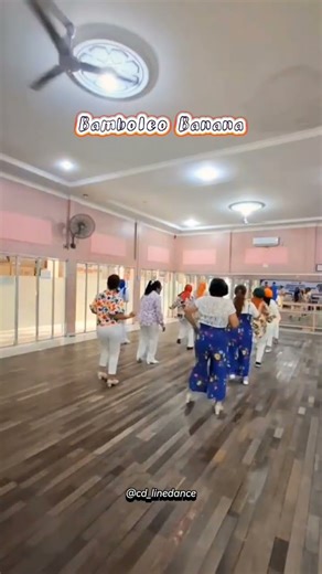 Bamboleo Banana Line Dance