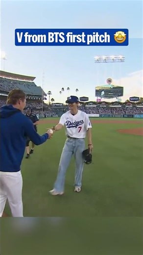 V from BTS throws a STRIKE for his Dodgers first pitch! ⚾️ #BTS #BTSArmy #방탄소년단 #Taehyung