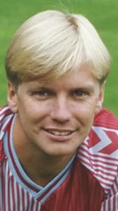 Former Aston Villa FC striker Gary Shaw has died aged 63 from injuries sustained in a fall. He helped Villa win the 1981 league title and the European Cup in 1982. Full story: https://bbc.in/47visbc | BBC Birmingham